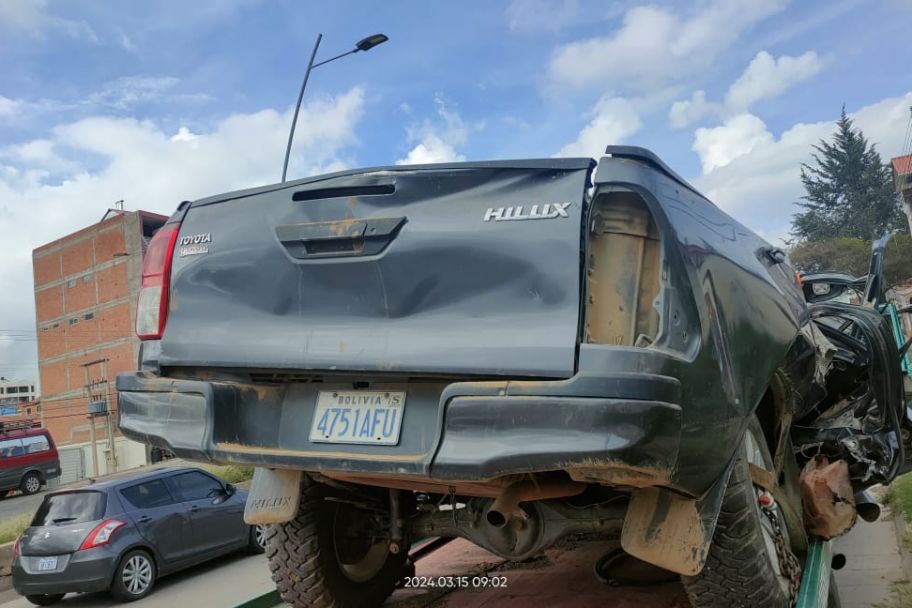 CAMIONETA TOYOTA HILUX MODELO 2018 PLACA 4751AFU 4X4 
