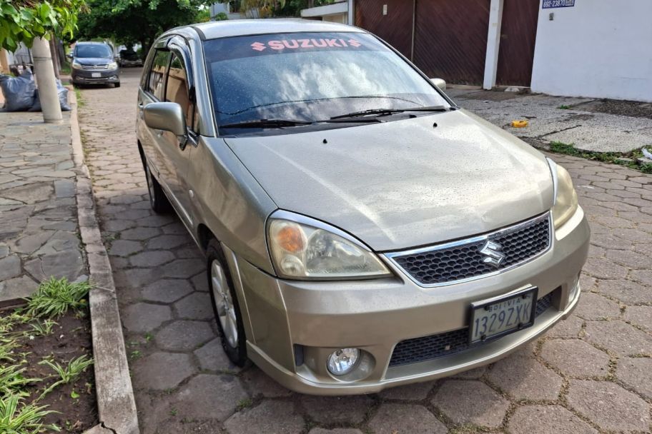 AUTOMOVIL SUZUKI AERIO 2004 PLACA 1329ZXK
