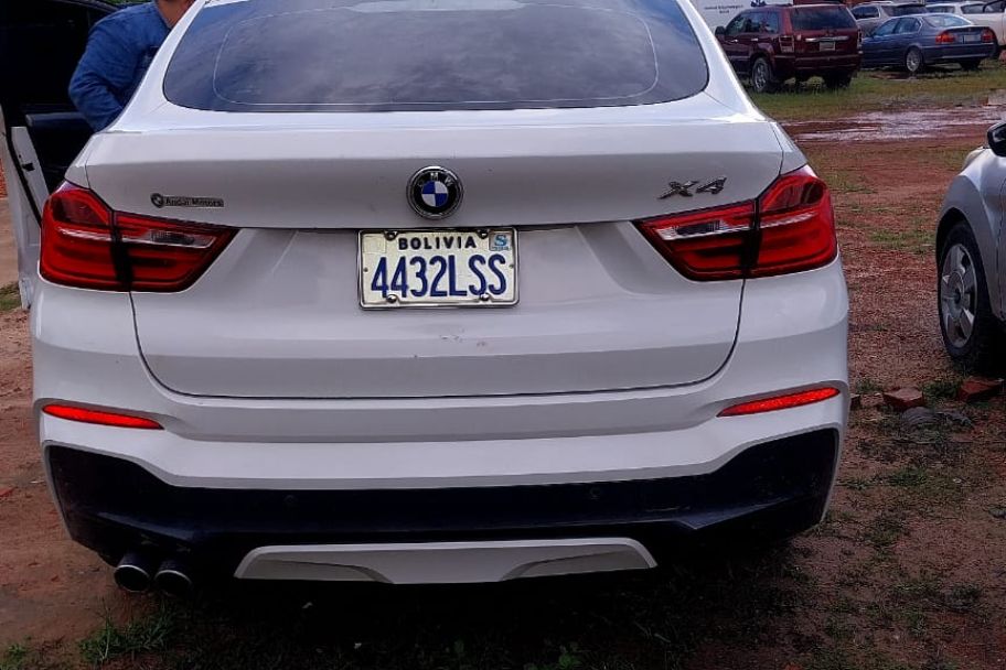 VAGONETA BMW X4 MODELO 2017 XDRIVE28I PLACA 4432LSS